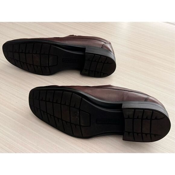 Bostonian Leather Slip-On Loafers, size 9.5M - Picture 10 of 13